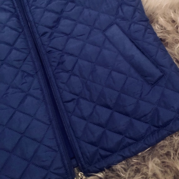 Jane Ashley NWOT Women’s Quilted Puffer Vest (M) - Picture 3 of 6